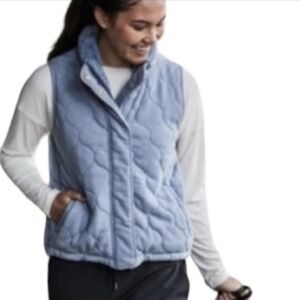 NEW CALIA by Carrie Underwood Quilted Vest Color Grey Pearl Size Small & Medium